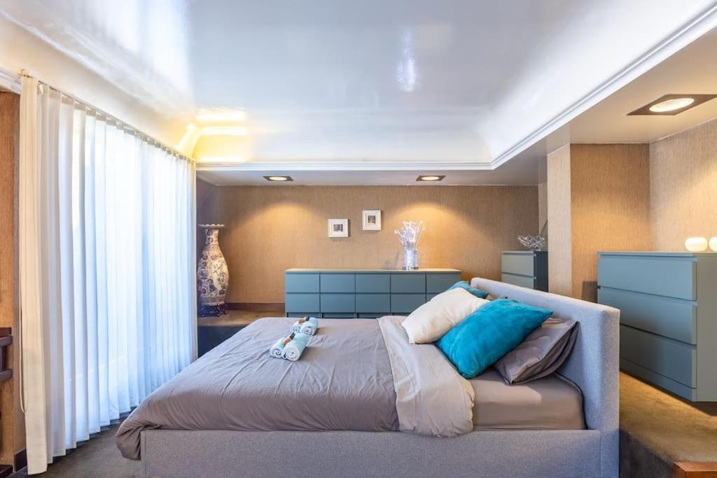 Attico Di Lusso Con Terrazzo A 10 Minuti Dal Duomo Apartment *