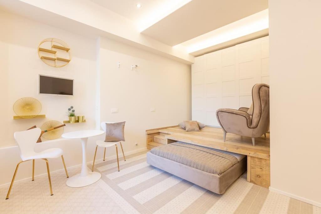 Apartamento 5fo6 Navigli - Duomo - Boho - Minimal Milão