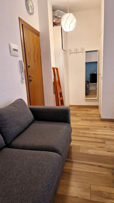 Apartment Monolocale Blu Flat - Fondazione Prada, Ieo, Duomo 15 Minuti