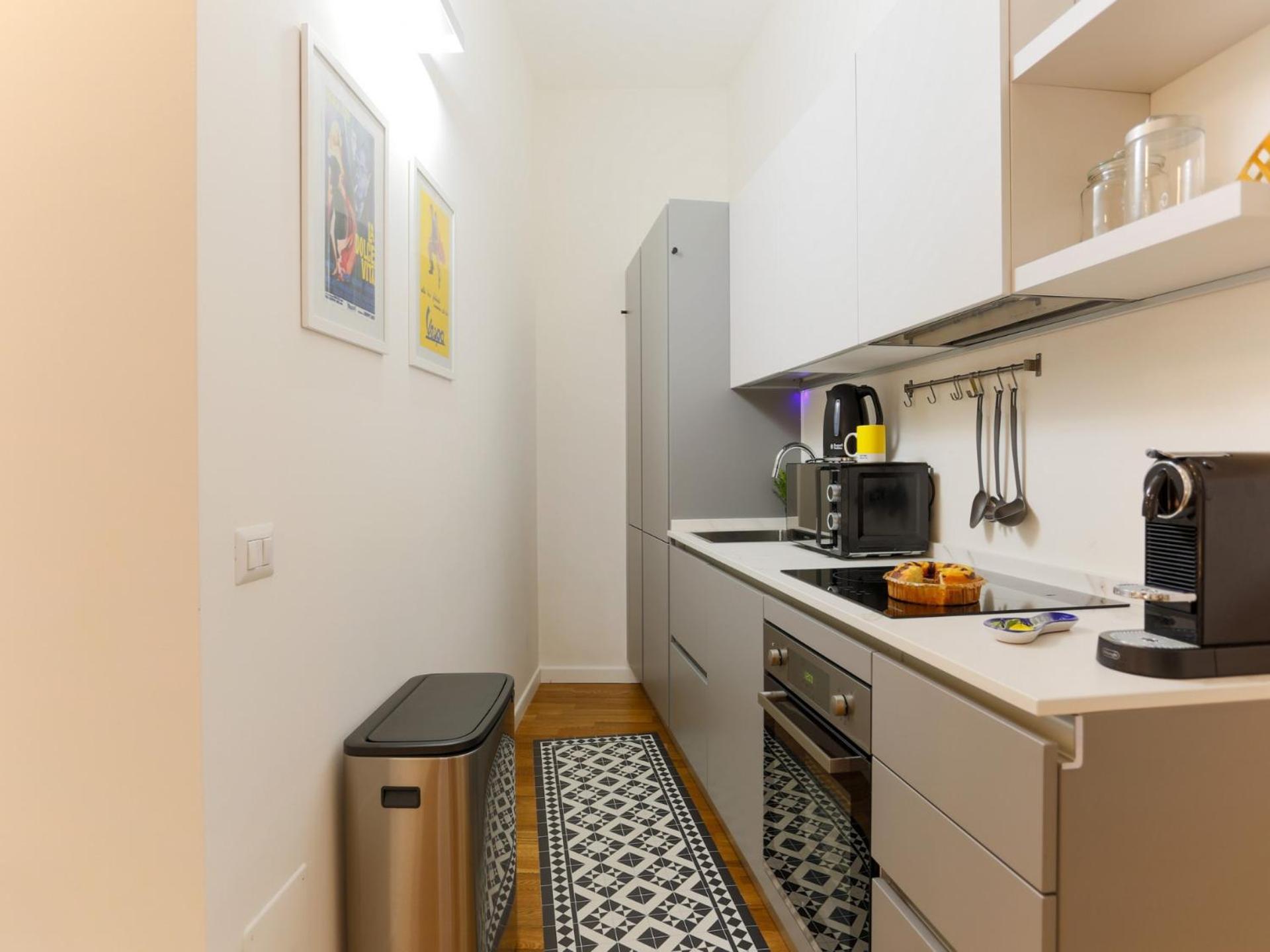 The Rent - Comfortable One-bedroom In The Crocetta Area *