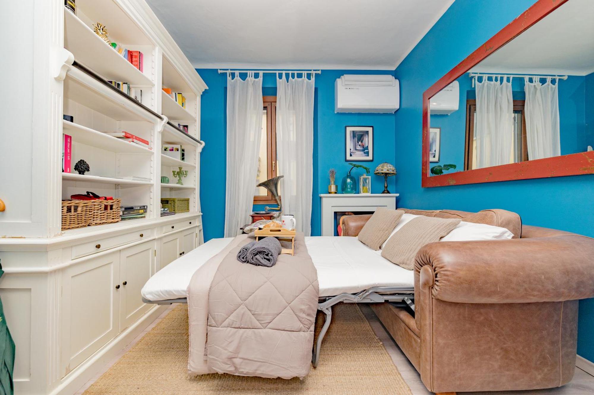 Apartment Vintage Gem - 8 Min Duomo *