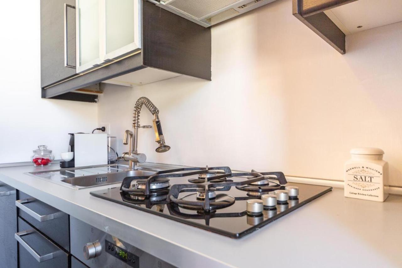Apartment Lux Navigli Center Milan