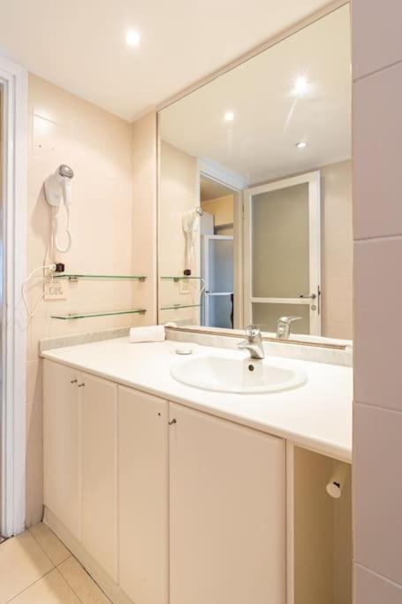 Apartment Splendido Trilocale Zara Ottavo Piano - Mirable Pm *