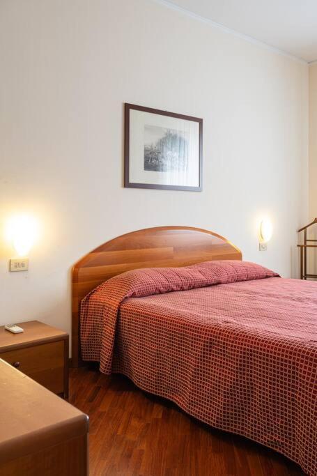 Splendido Trilocale Zara Ottavo Piano - Mirable Pm Milan