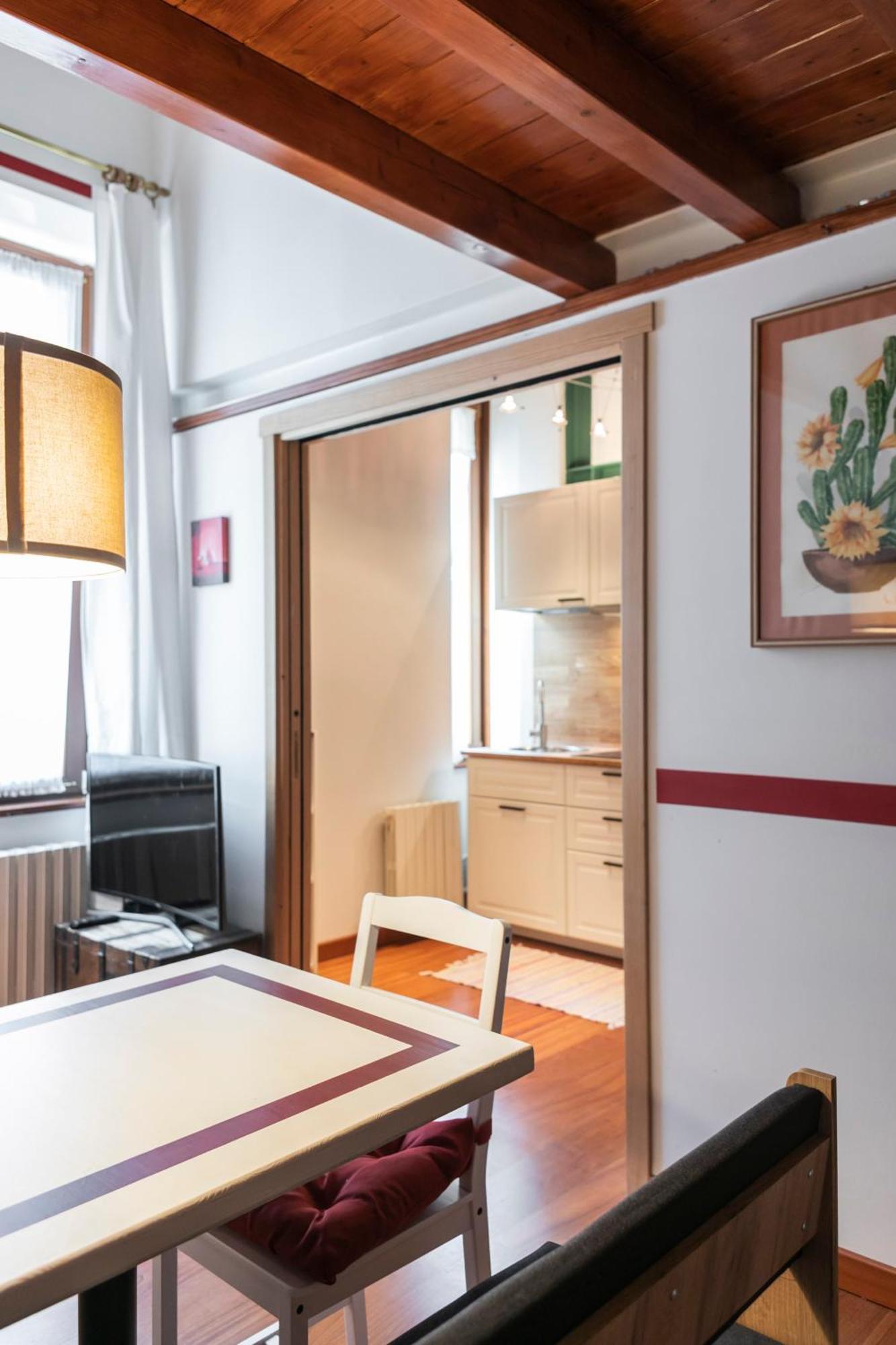Trilocale Con Soppalco * Milan