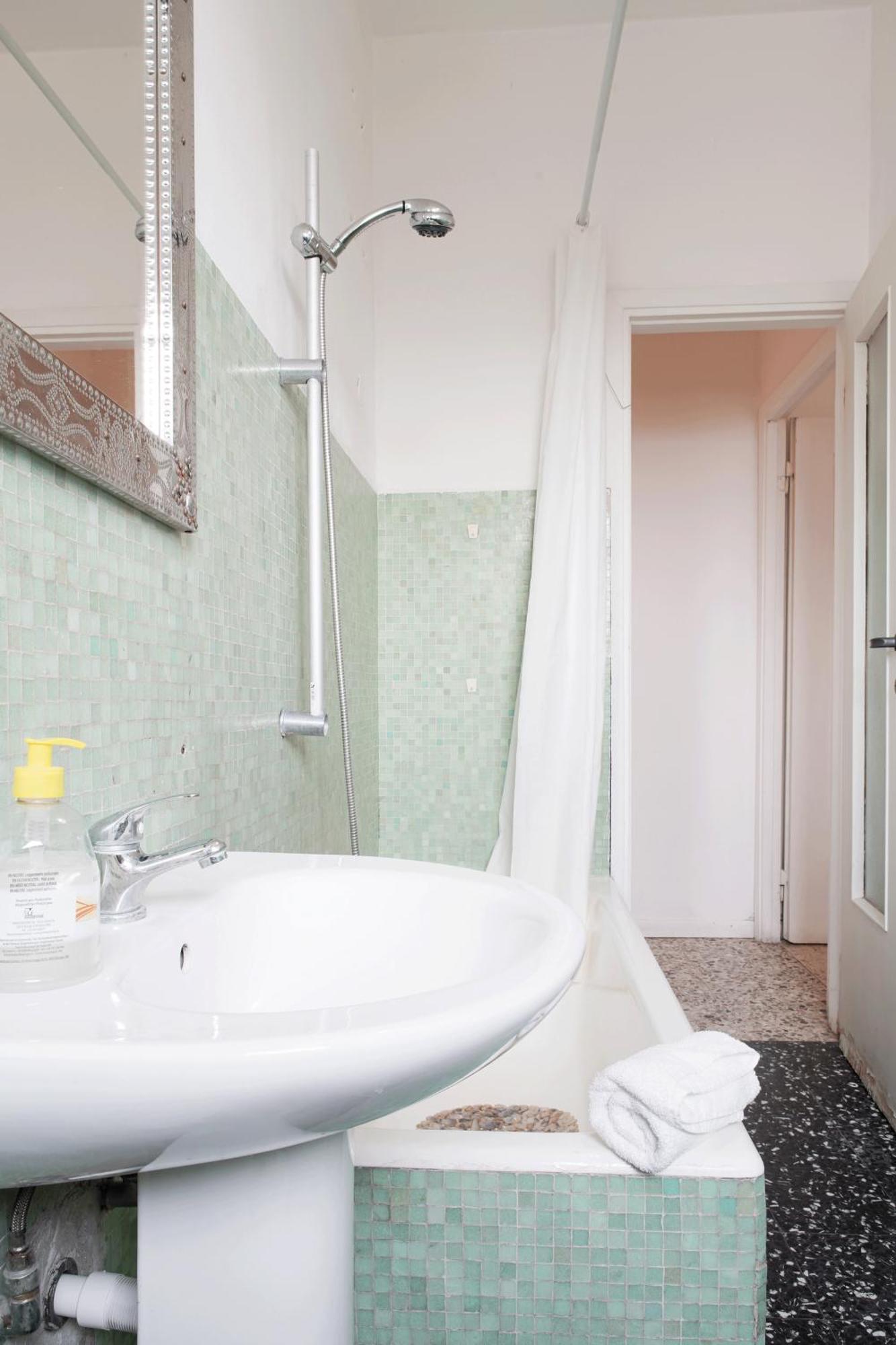 Enjoy Gorla Apartment