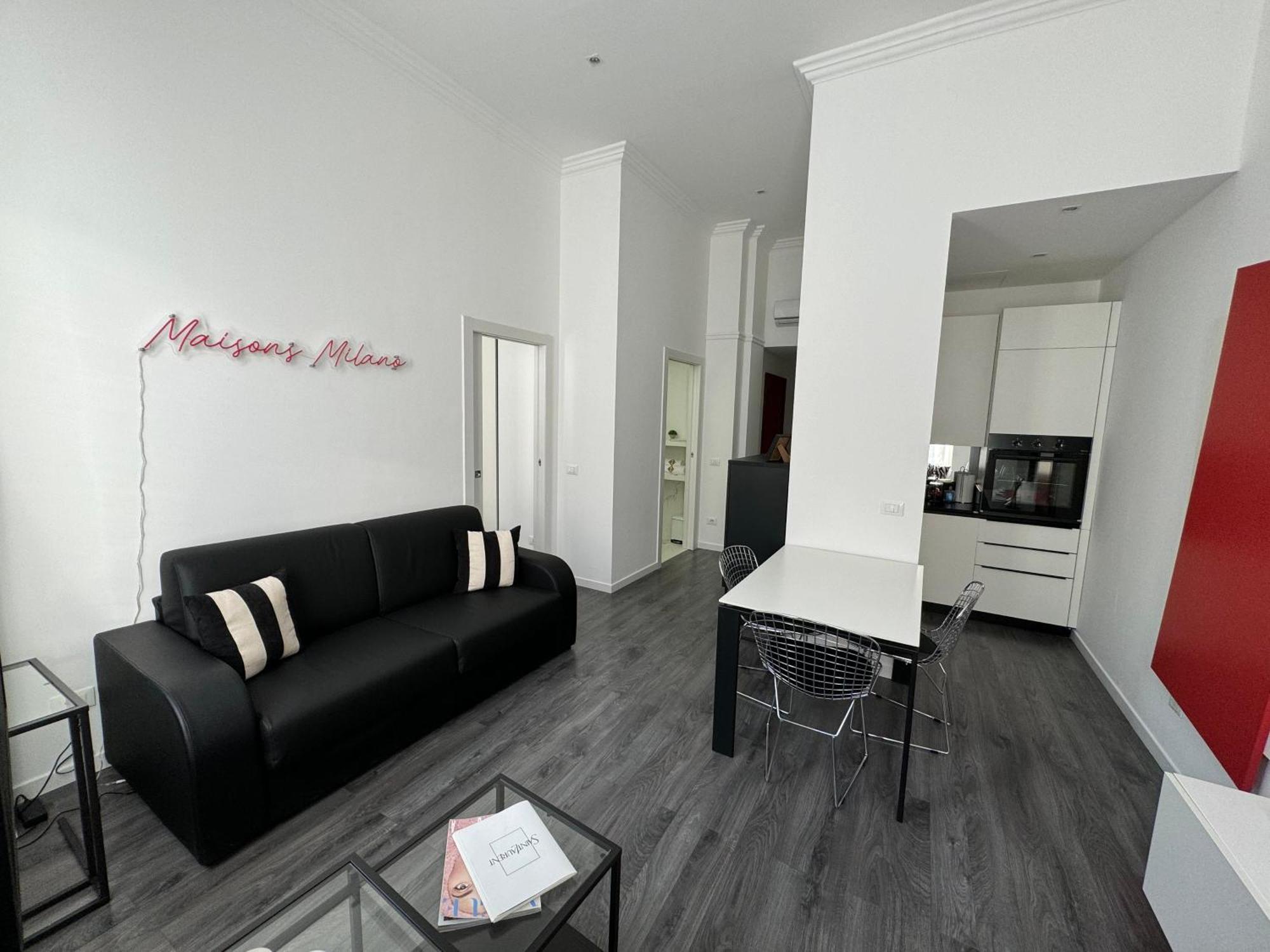 Maisons Via Torino Apartment Milan