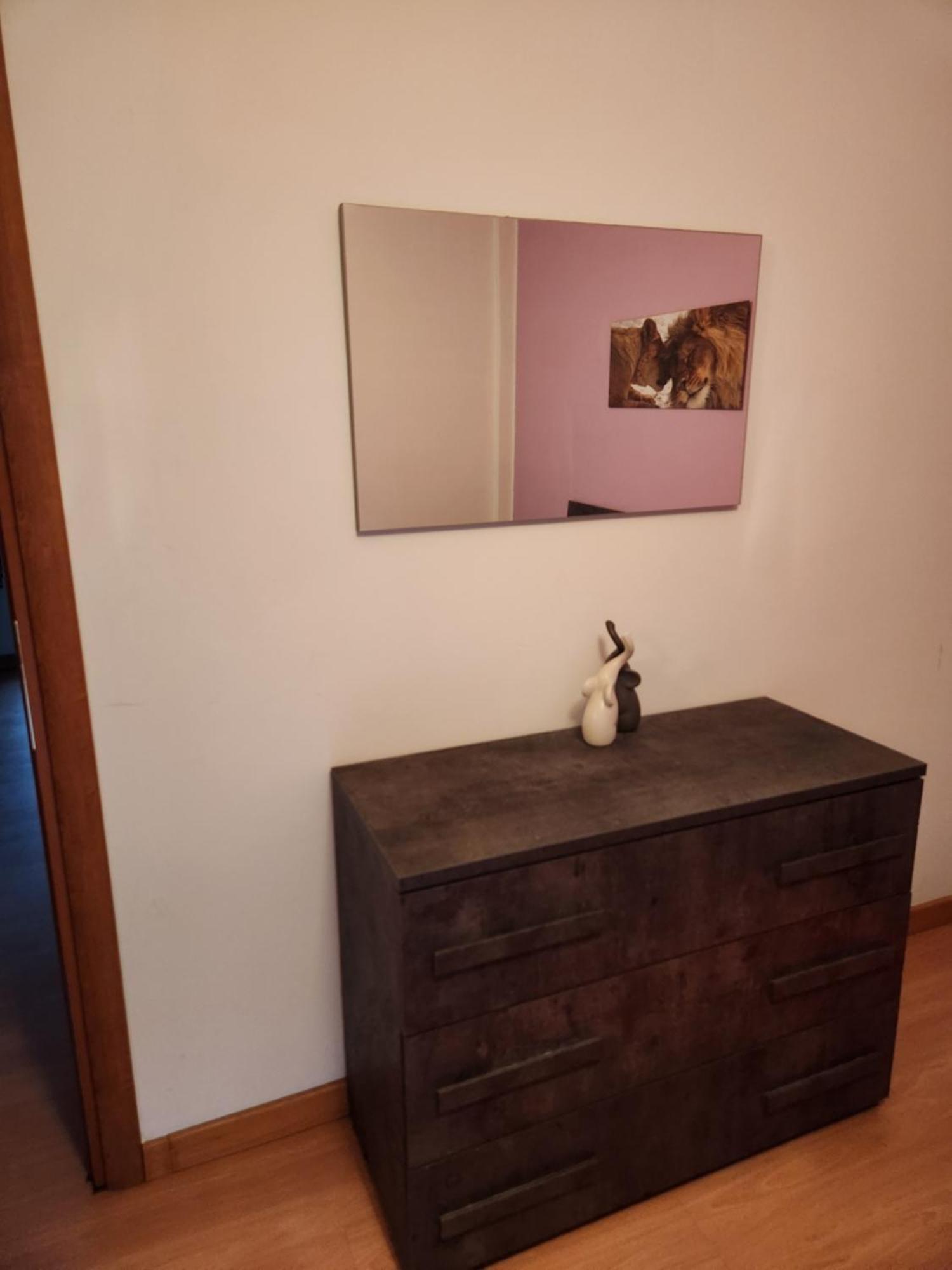 Stanza Privata In Condiviso Vicino A Centro Alloggio in famiglia Milano