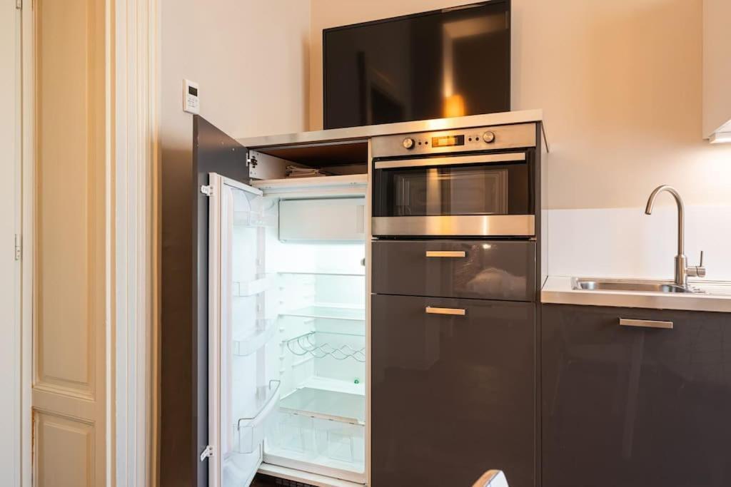 Crocetta Turandot One Bed 1st Floor - Mirable Pm * Milano