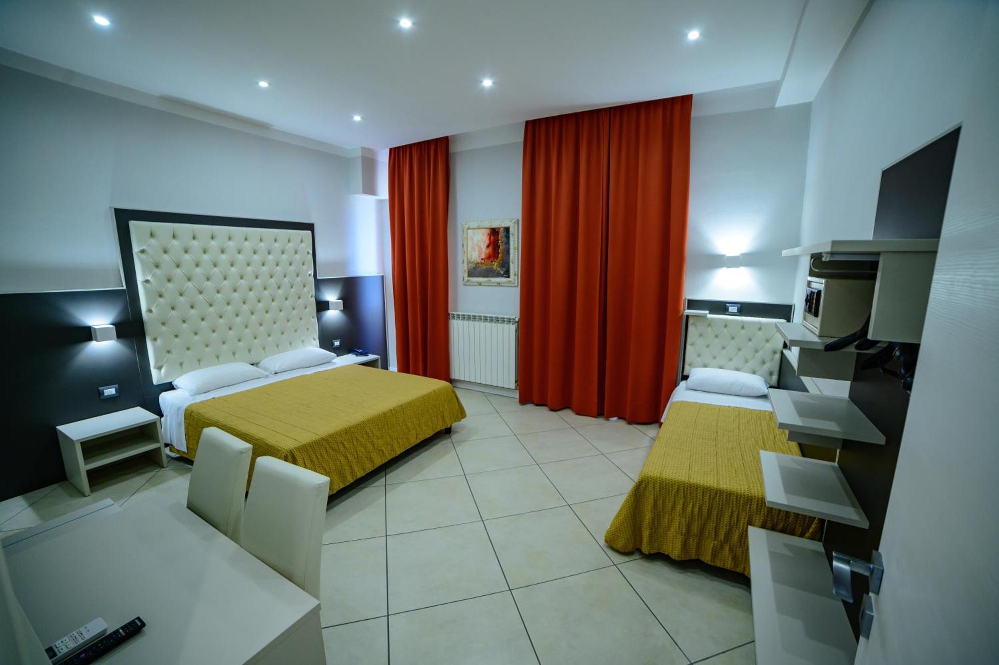 Hotel Demo' 3*