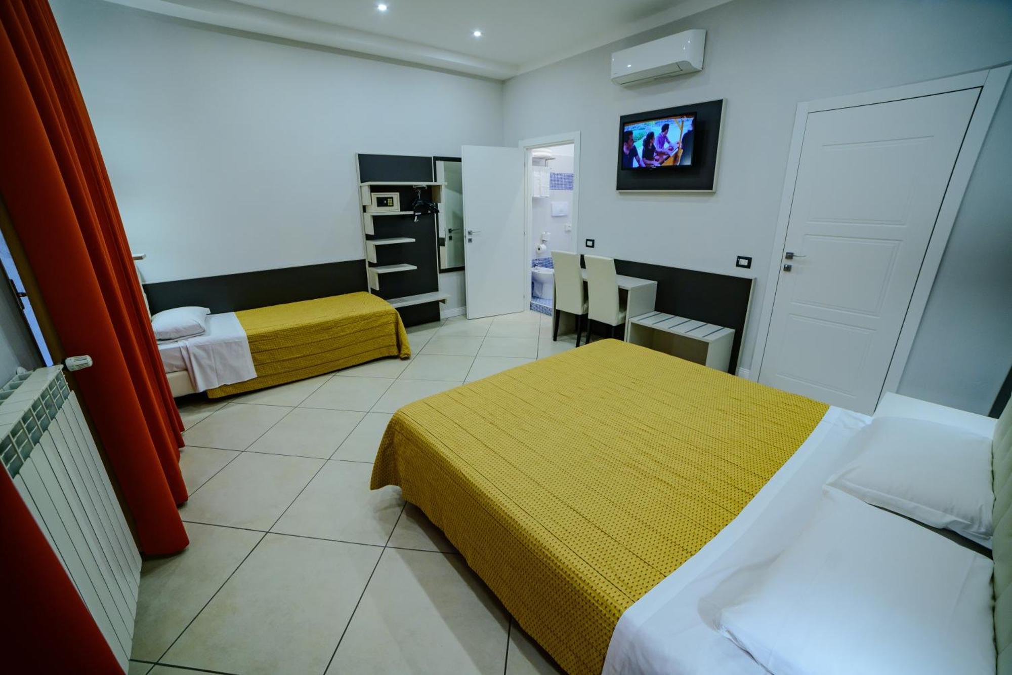 Demo' Hotel 3*
