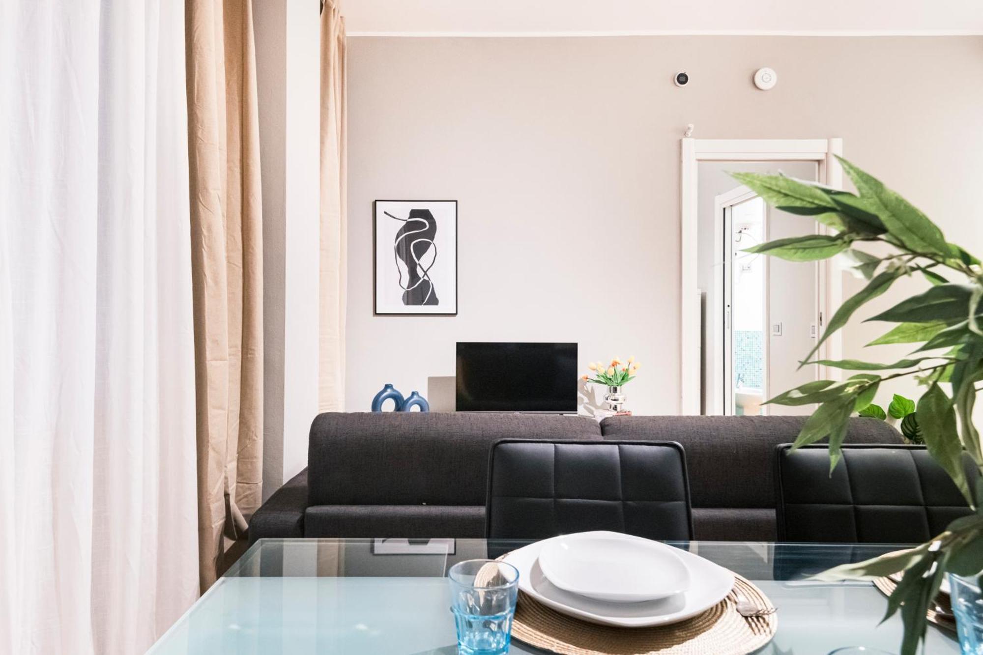 Apartment Brilliant Flat In Pta Venezia By Easylife Milan