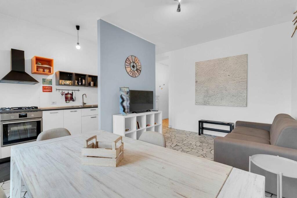 Apartment Fondazione Prada Olimpiadi La Piuma