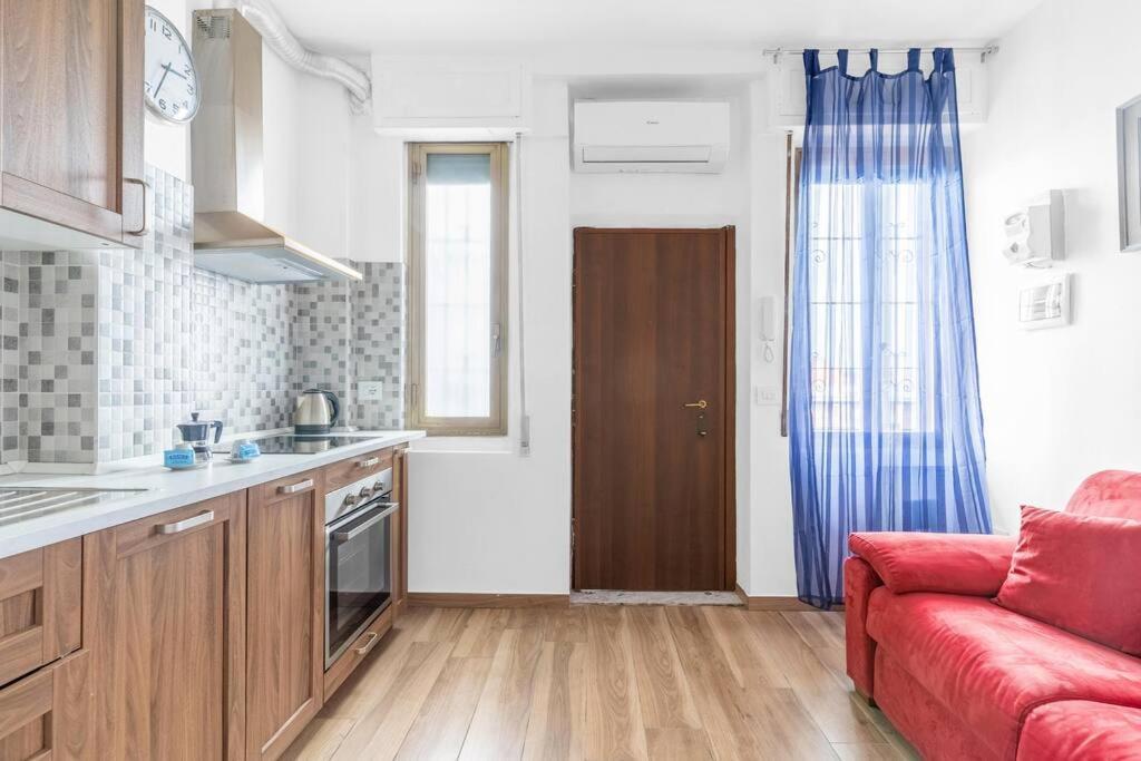 X4-self Check-in-m2 Famagosta-ac Apartamento