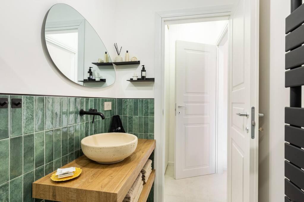 Apartment Liam's Gem Luxury In Milan