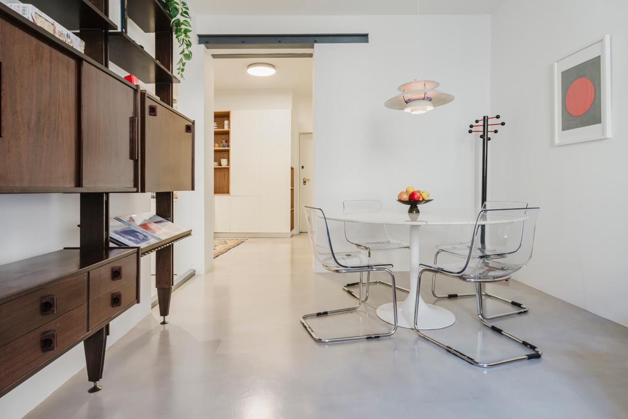 Porta Venezia-exclusive Design Apartment-2 Milan