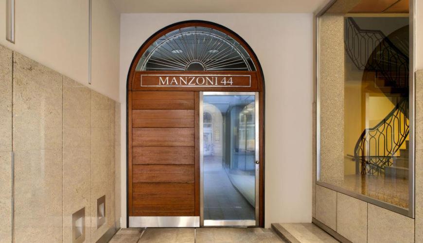 Apartment Manzoni 44