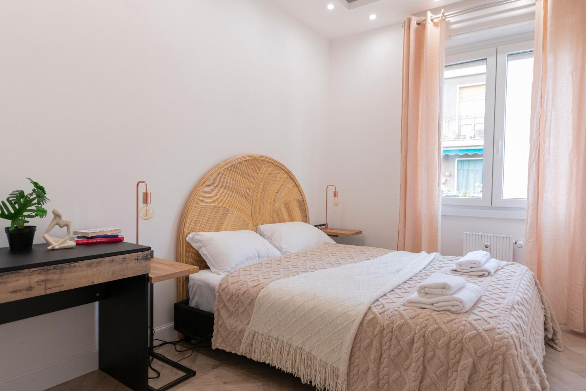 Luxury - Valassina 45 Milano