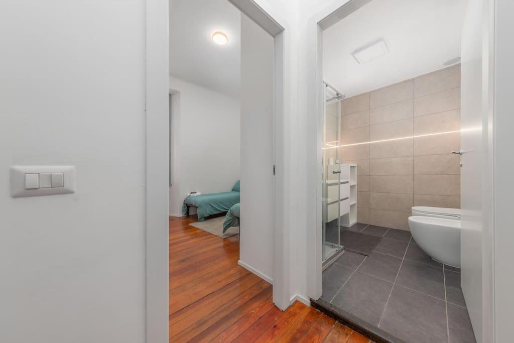 In-isola Apartment Milan