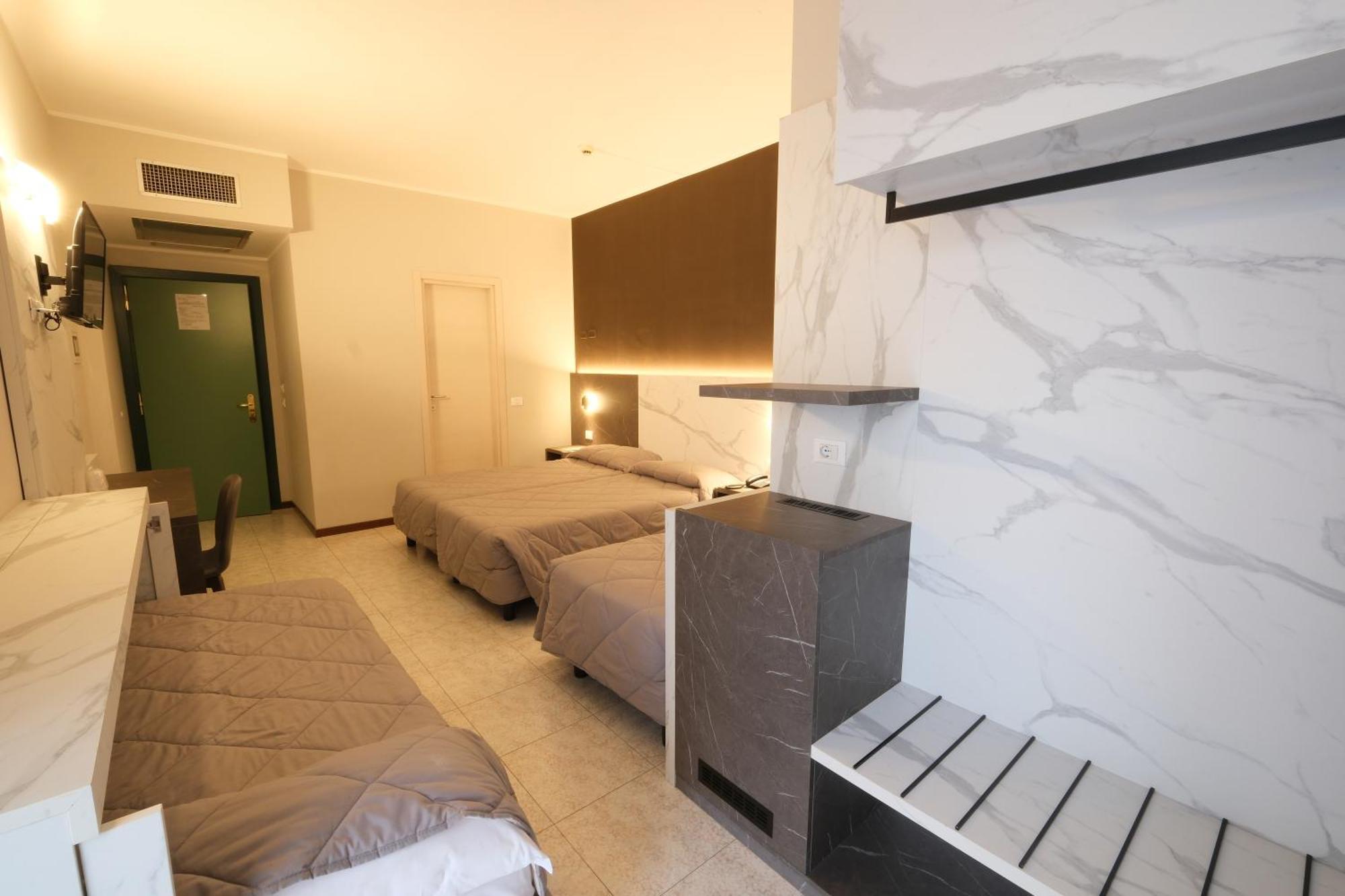 Mistral Hotel