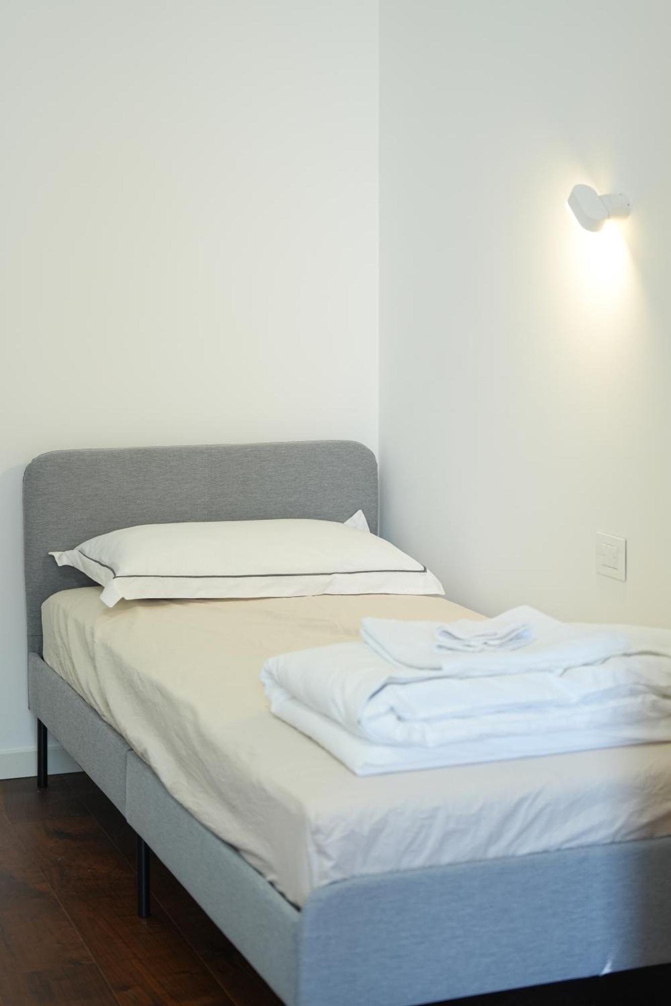 Isola 10 Apartment Milan