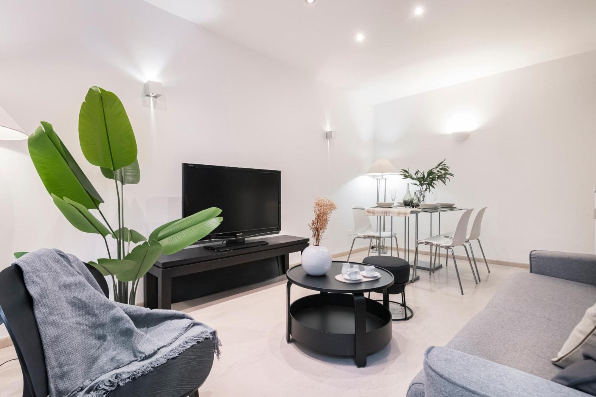Apartamento Easylife - Splendido Bilocale San Babila Duomo *