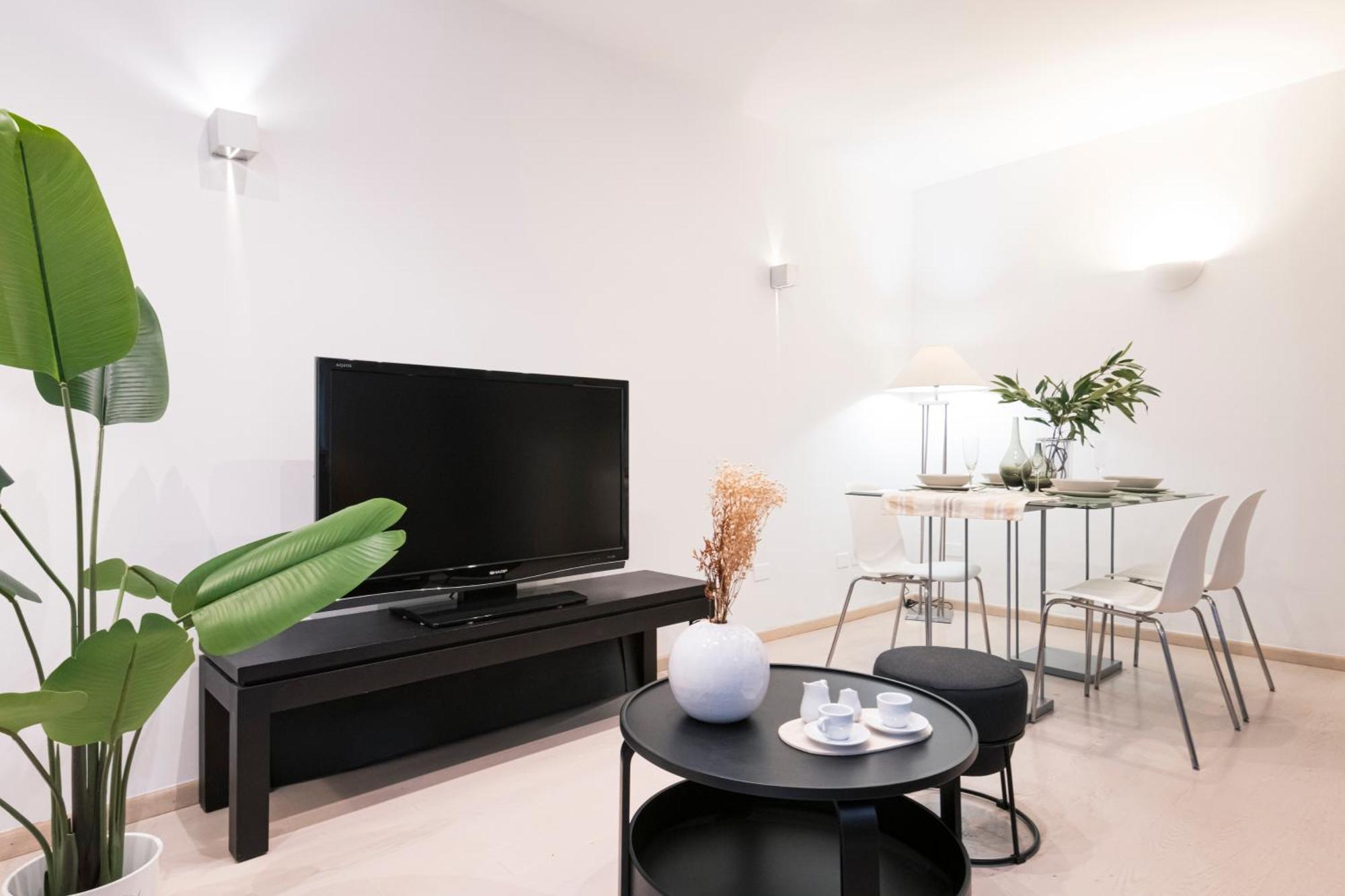 Easylife - Splendido Bilocale San Babila Duomo Apartamento *