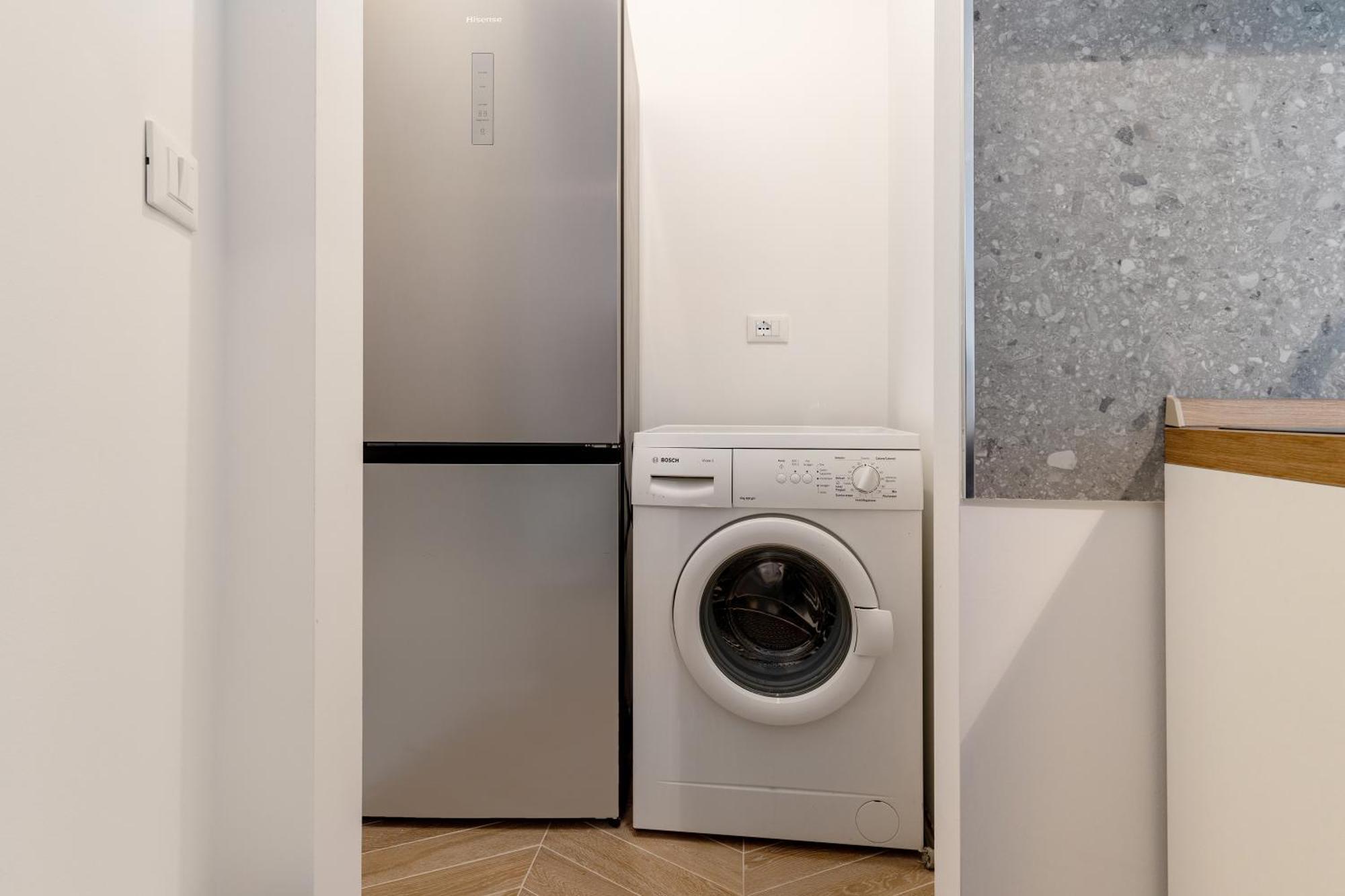 Apartamento Porta Romana Nuovo Trilocale Wifi E Ac *