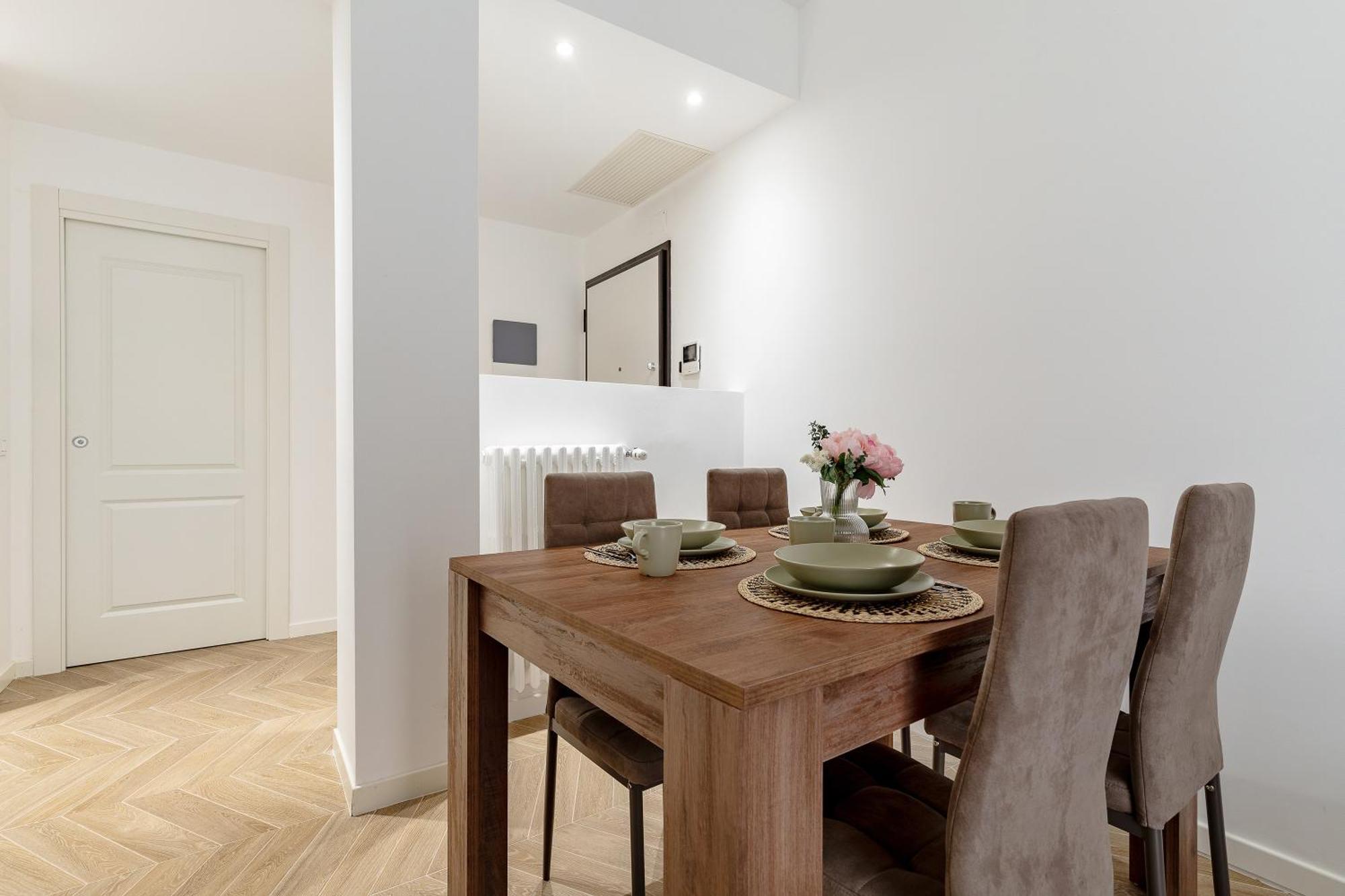 Apartamento Porta Romana Nuovo Trilocale Wifi E Ac
