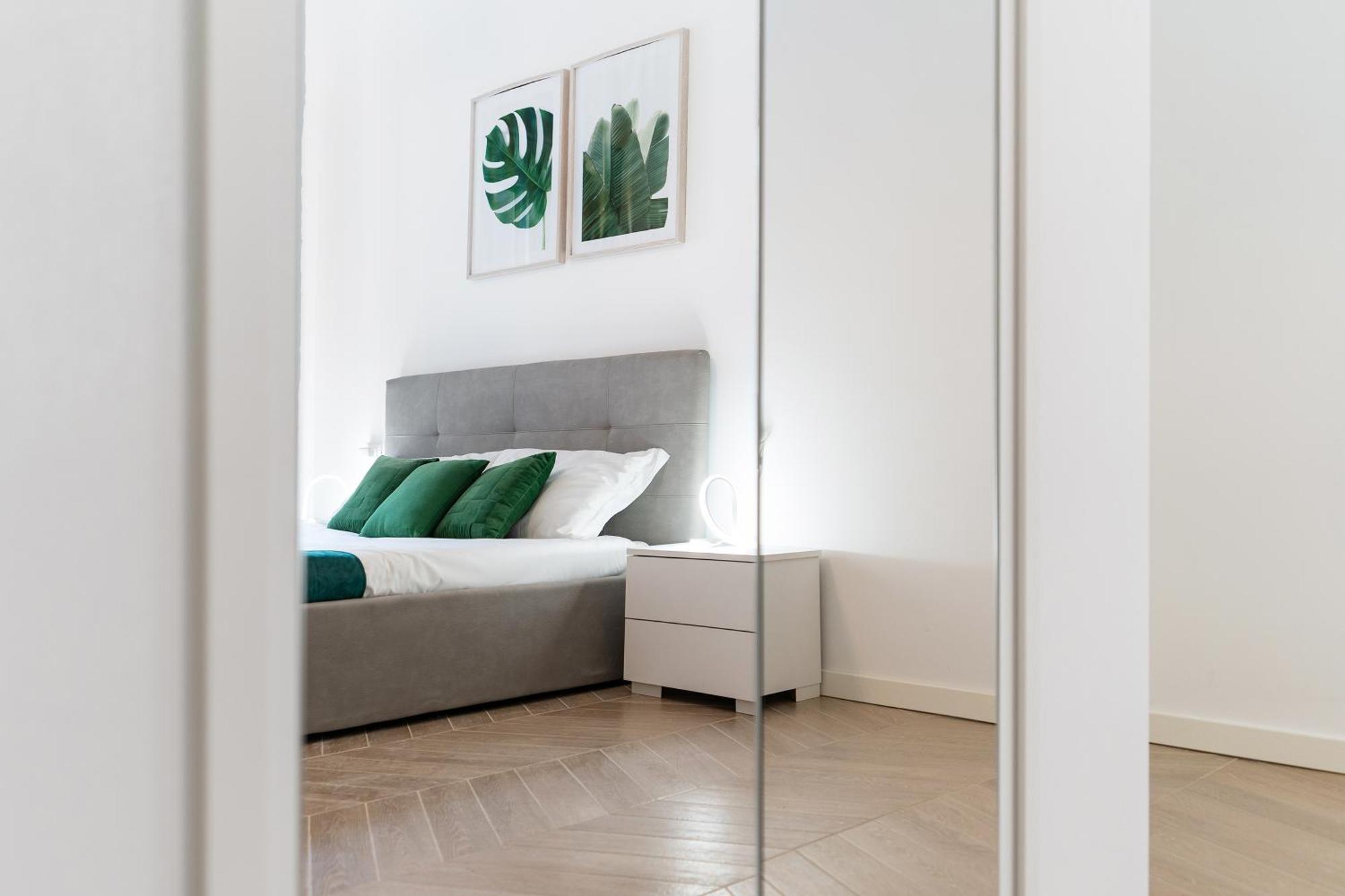 Porta Romana Nuovo Trilocale Wifi E Ac Apartamento