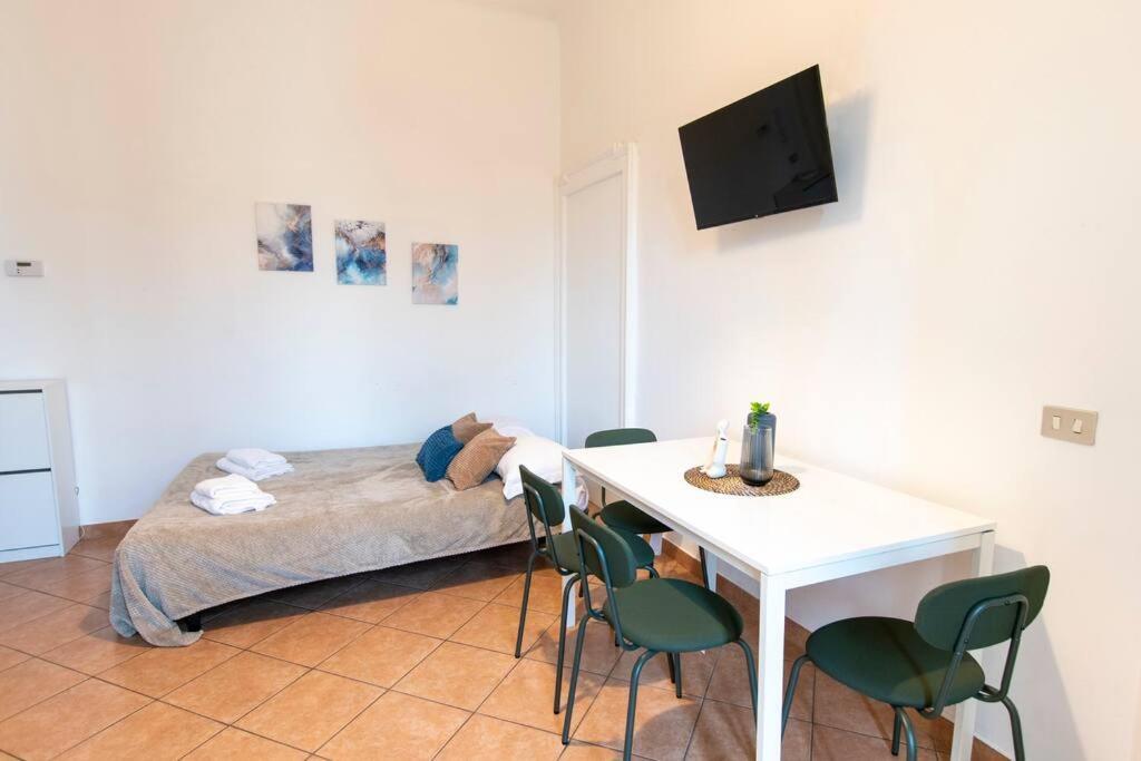 We - Watt18 House Navigli * Milan