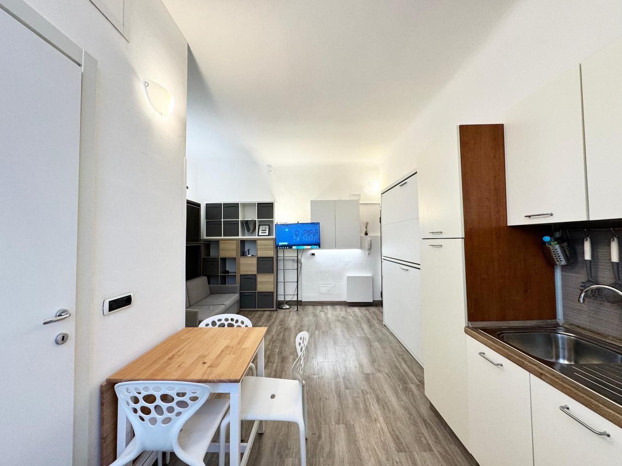 Apartment Housesofia Milan