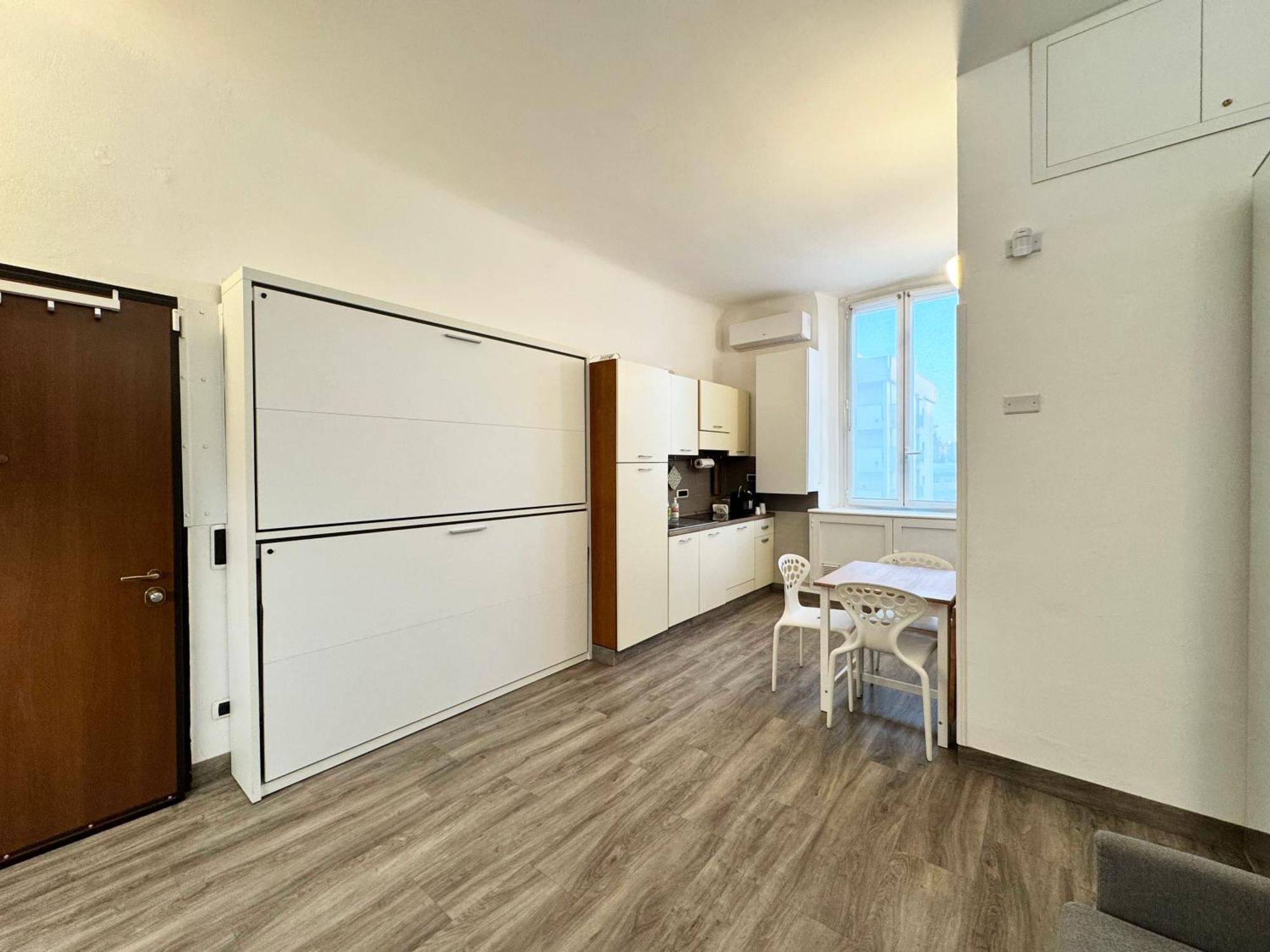 Apartment Housesofia Milan