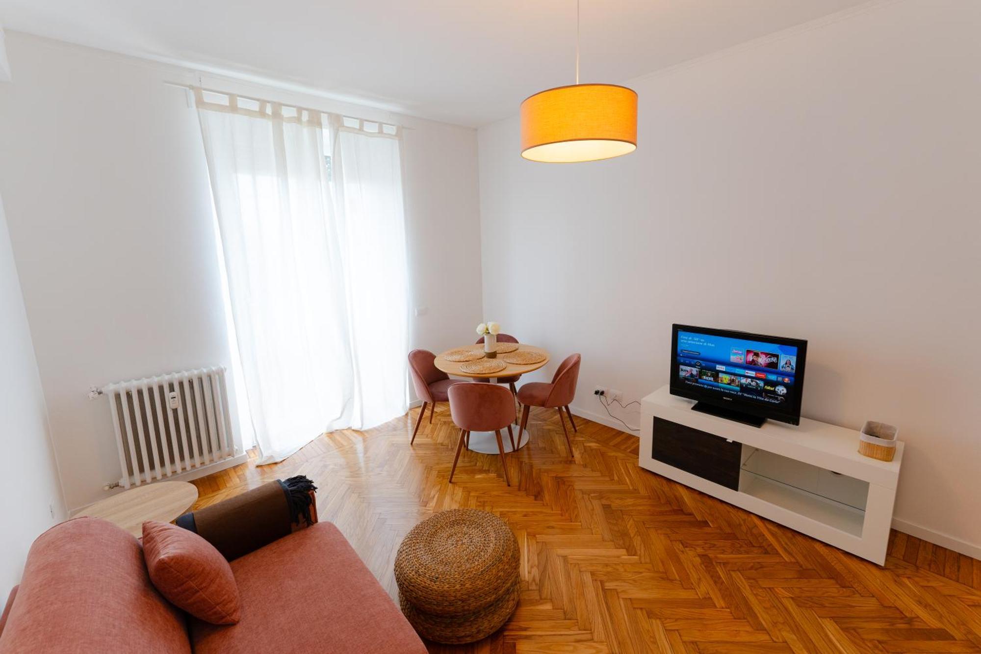 Apartment Casa Soperga, Corso Buenos Aires, Loreto, Milan
