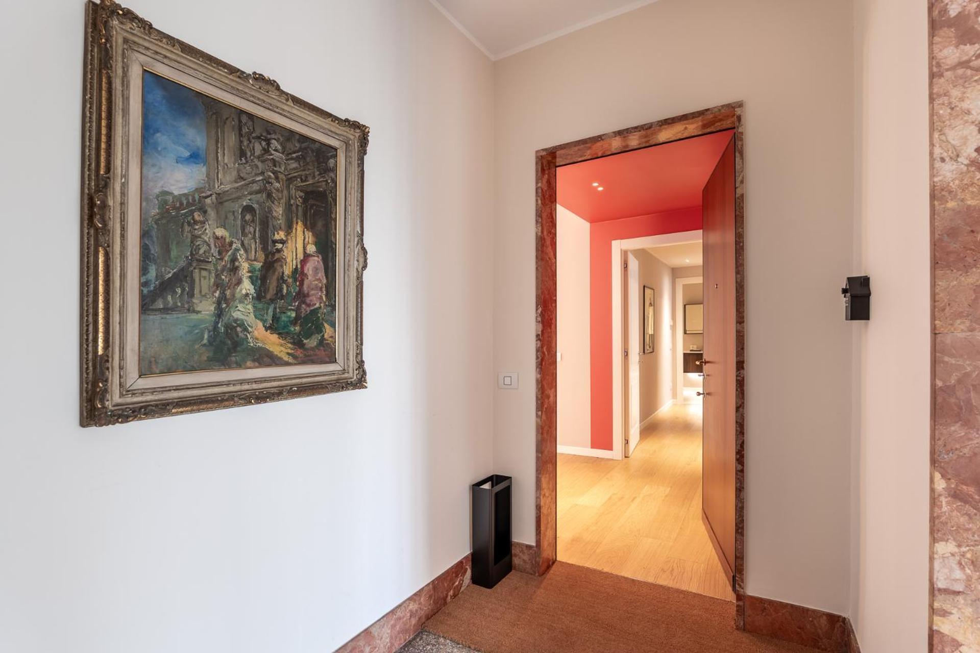 Apartment Luxurious & Spacious Flats In Duomo