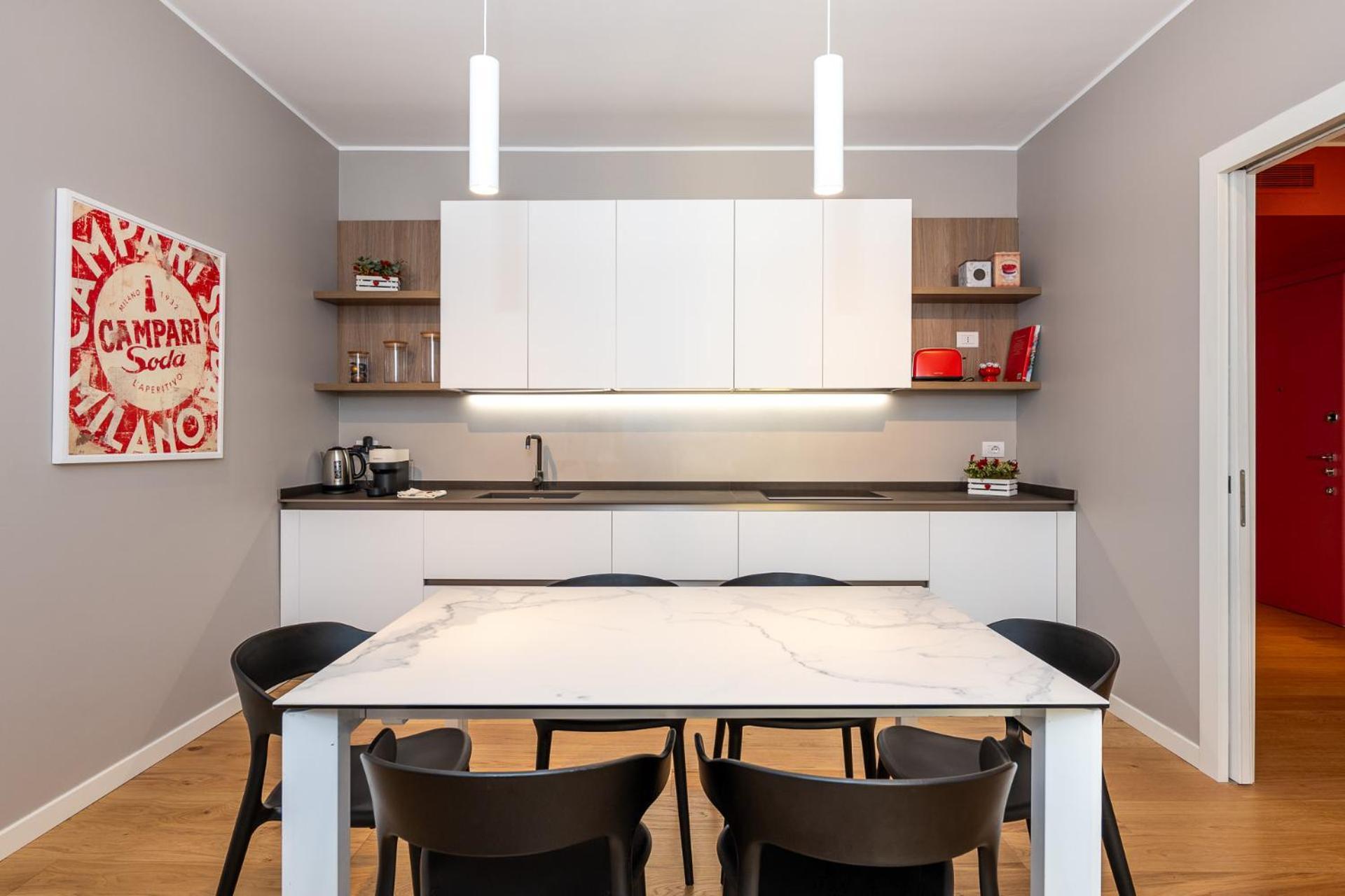 Luxurious & Spacious Flats In Duomo Apartment *