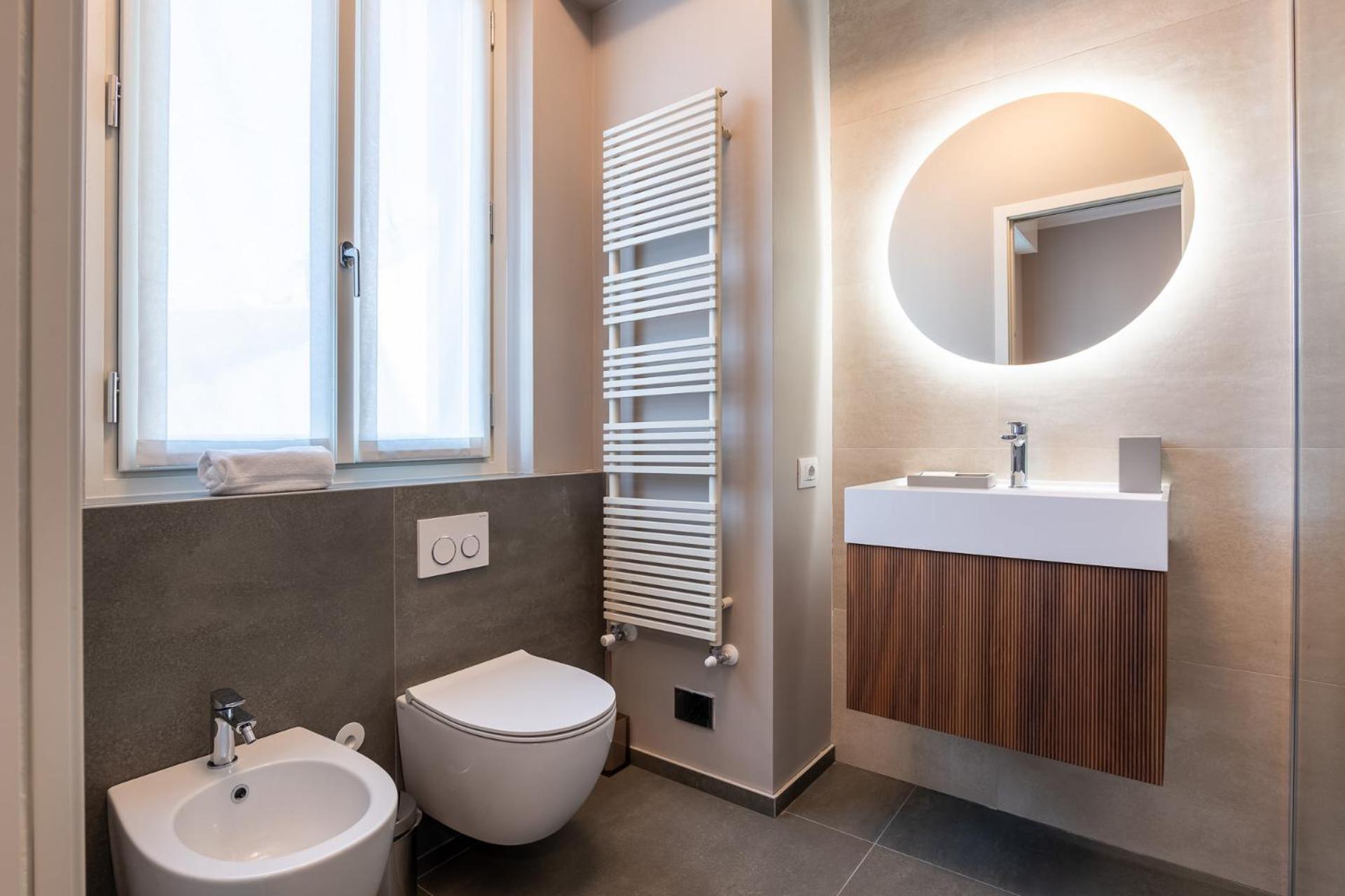 Apartment Luxurious & Spacious Flats In Duomo
