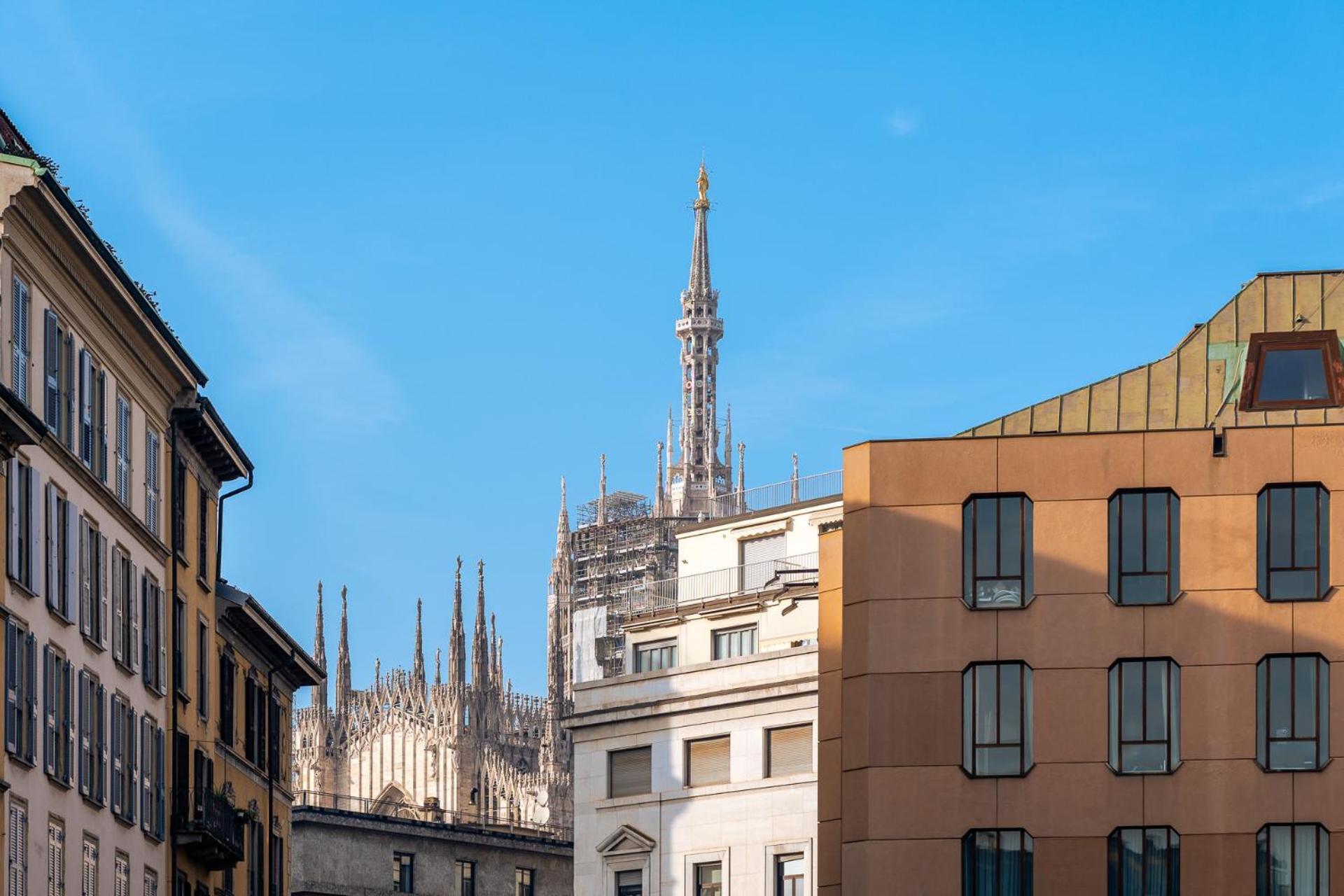 Luxurious & Spacious Flats In Duomo Milan