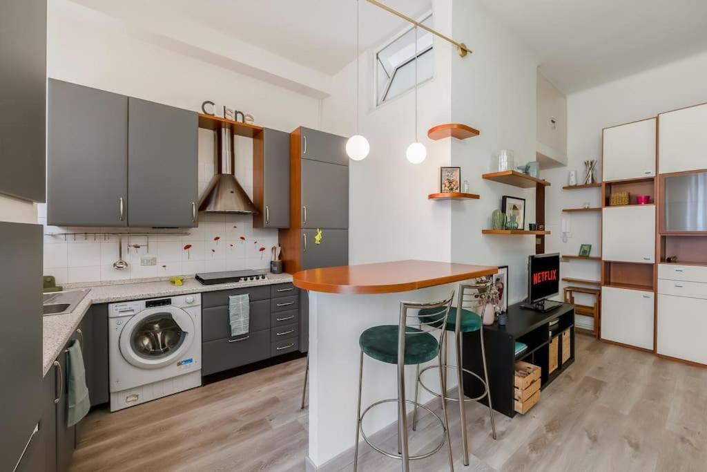 Stazione 7 Minutes By Walk Modern Luxury Apartment *