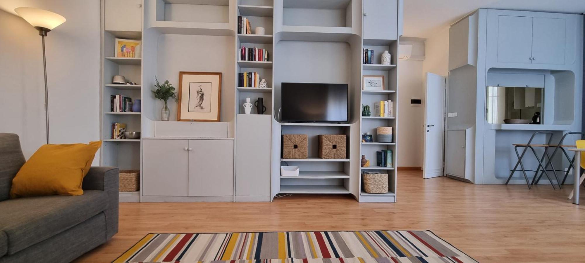 Altido Contemporary 1-bed Near Duomo Di Appartamento