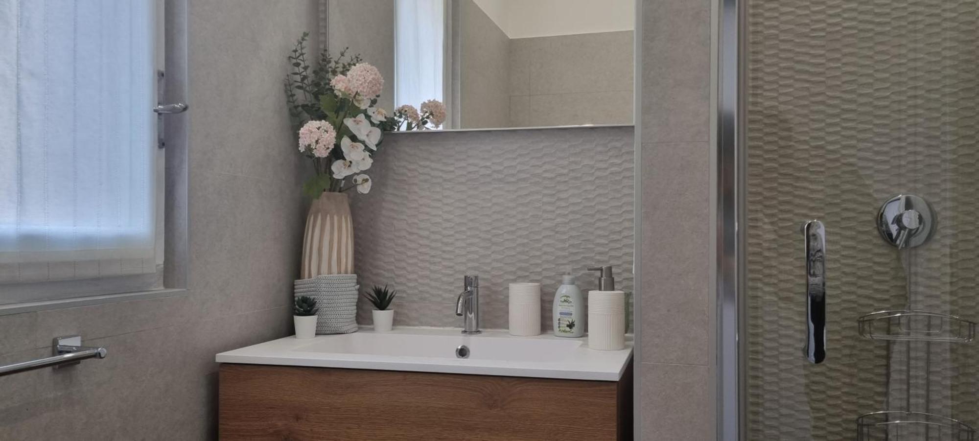Appartamento Altido Contemporary 1-bed Near Duomo Di