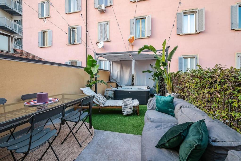 Duomo - Jacuzzi E Terrazzo - Cinema - Free Parking - Gym Pousada