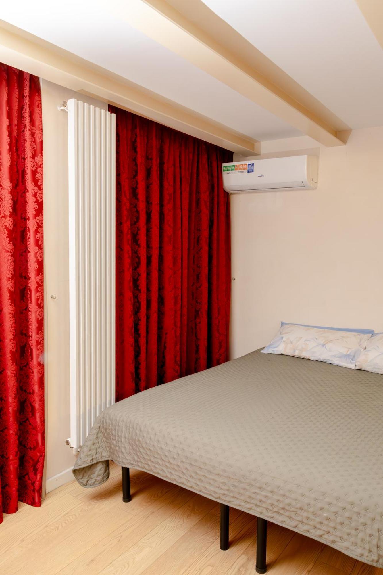 5 Da Letto Apartment Milan