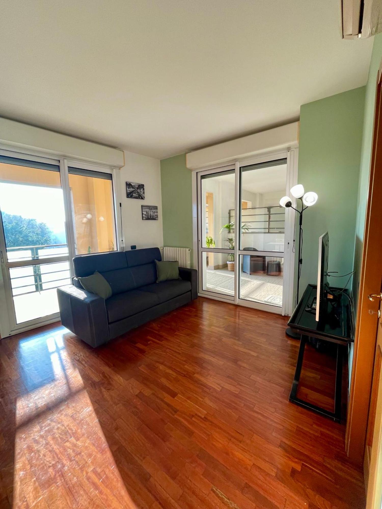 Agrippa Terrace * Milan