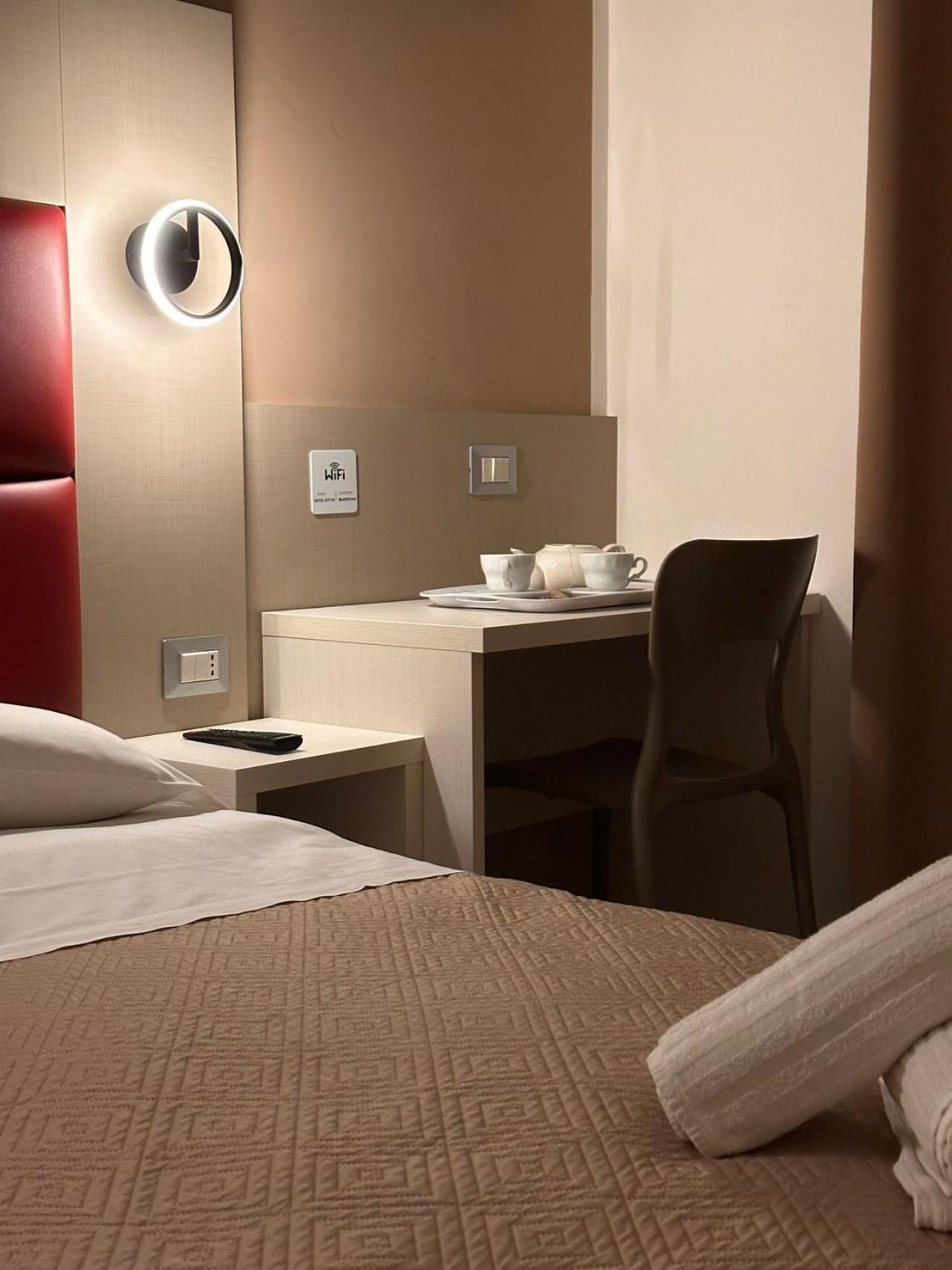 20 Hotel