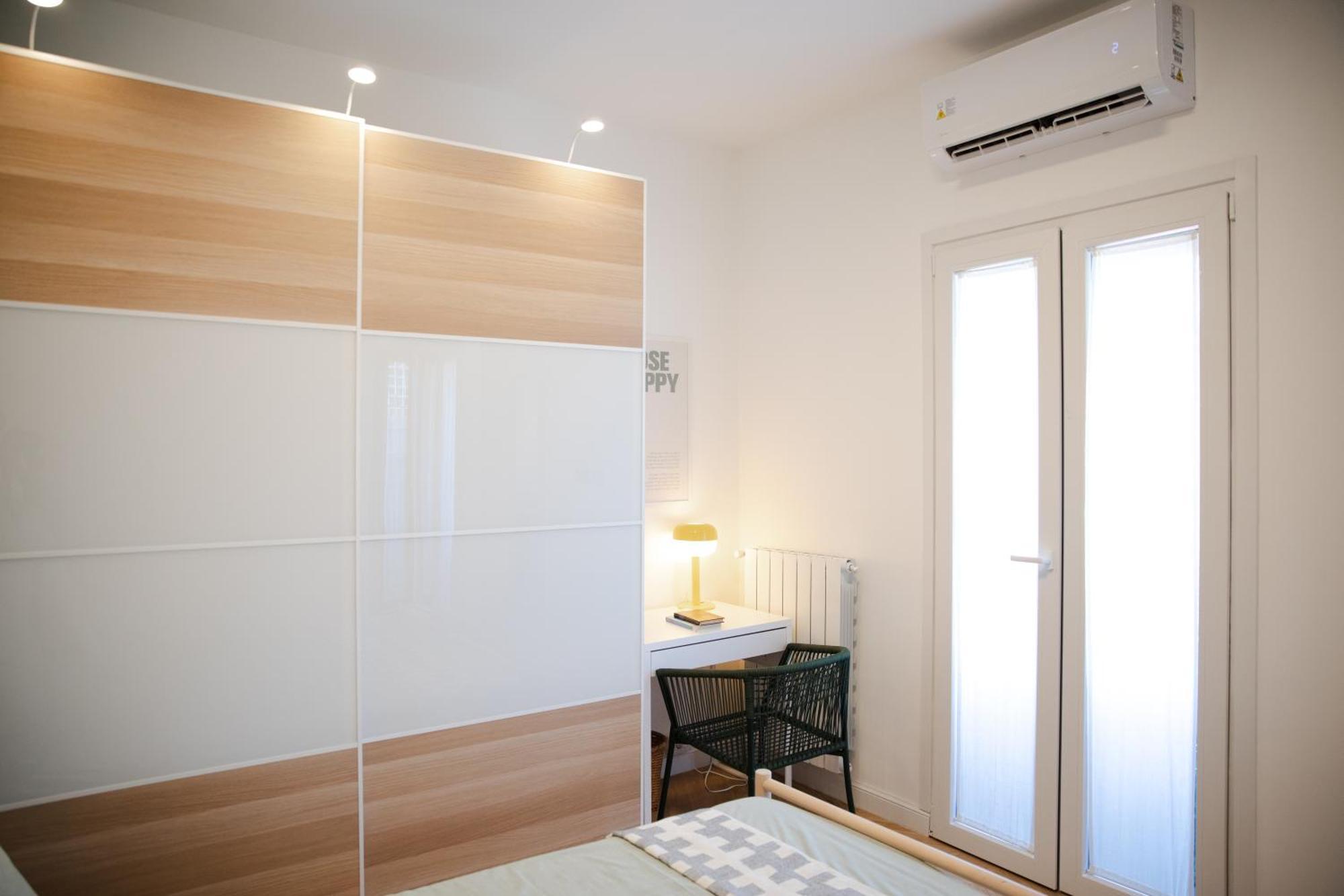Bright 2-room For Friends And Relatives Apartment