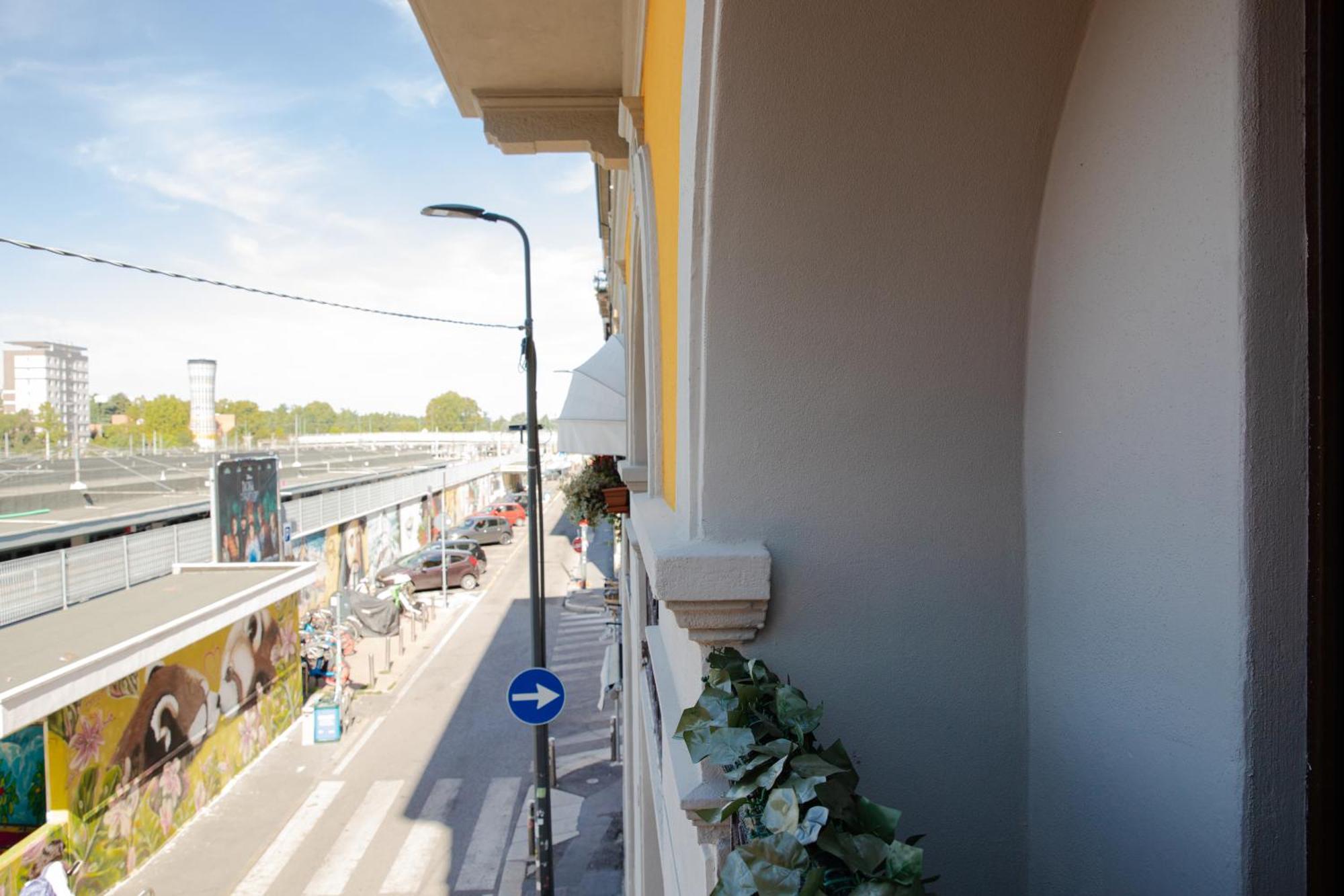 Bright 2-room For Friends And Relatives Apartment Milan