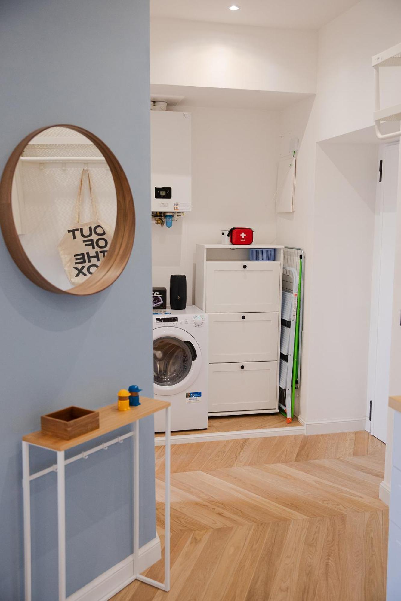 Bright 2-room For Friends And Relatives Apartment *