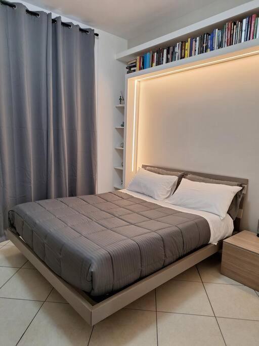 Atene Bilocale In Affitto Breve * Milan