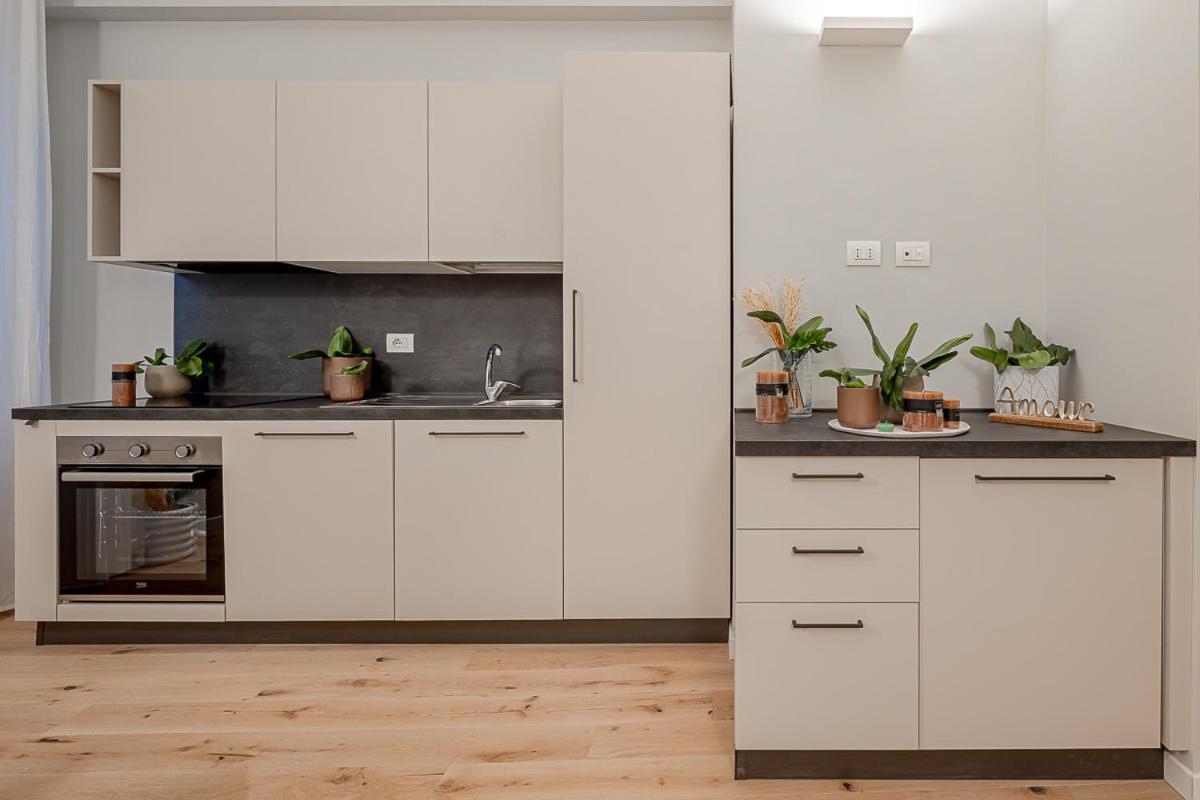 Apartment New! Duomo-san Siro - Super Cute Modern Apt, 15mins To Duomo! Milan